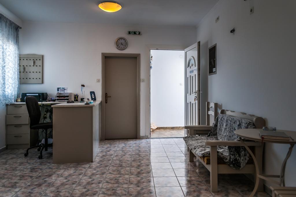 Apart Otel Agnanti View Pachaina